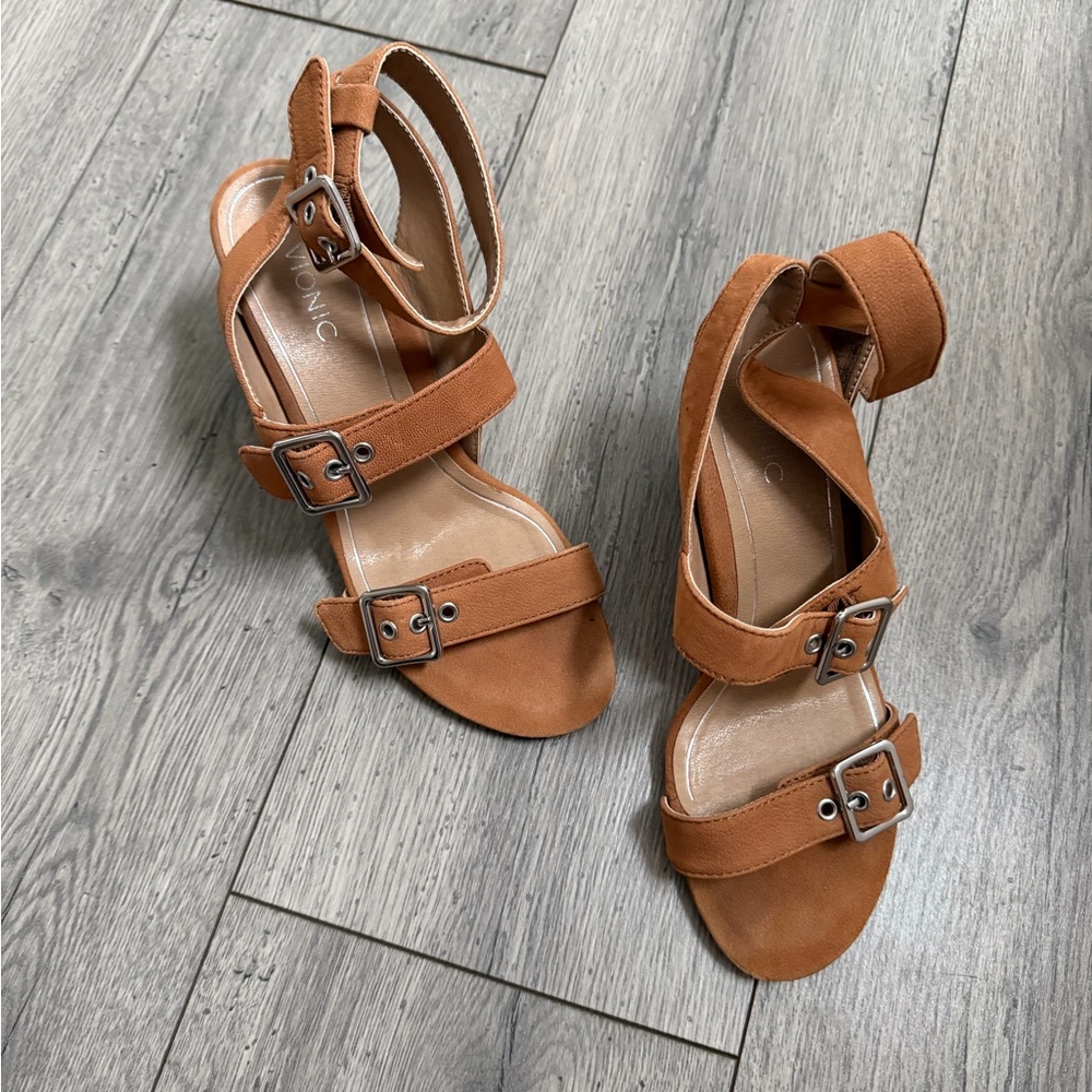 Vionic 382 Carmel tan suede strappy heels heeled sandals - Picture 7 of 8